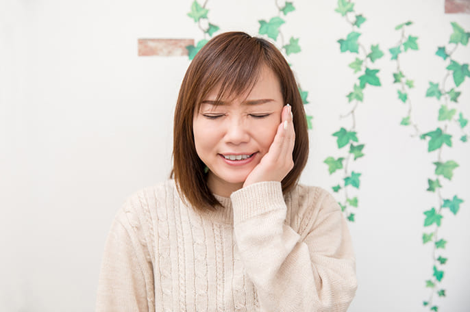 歯のトラブル女性